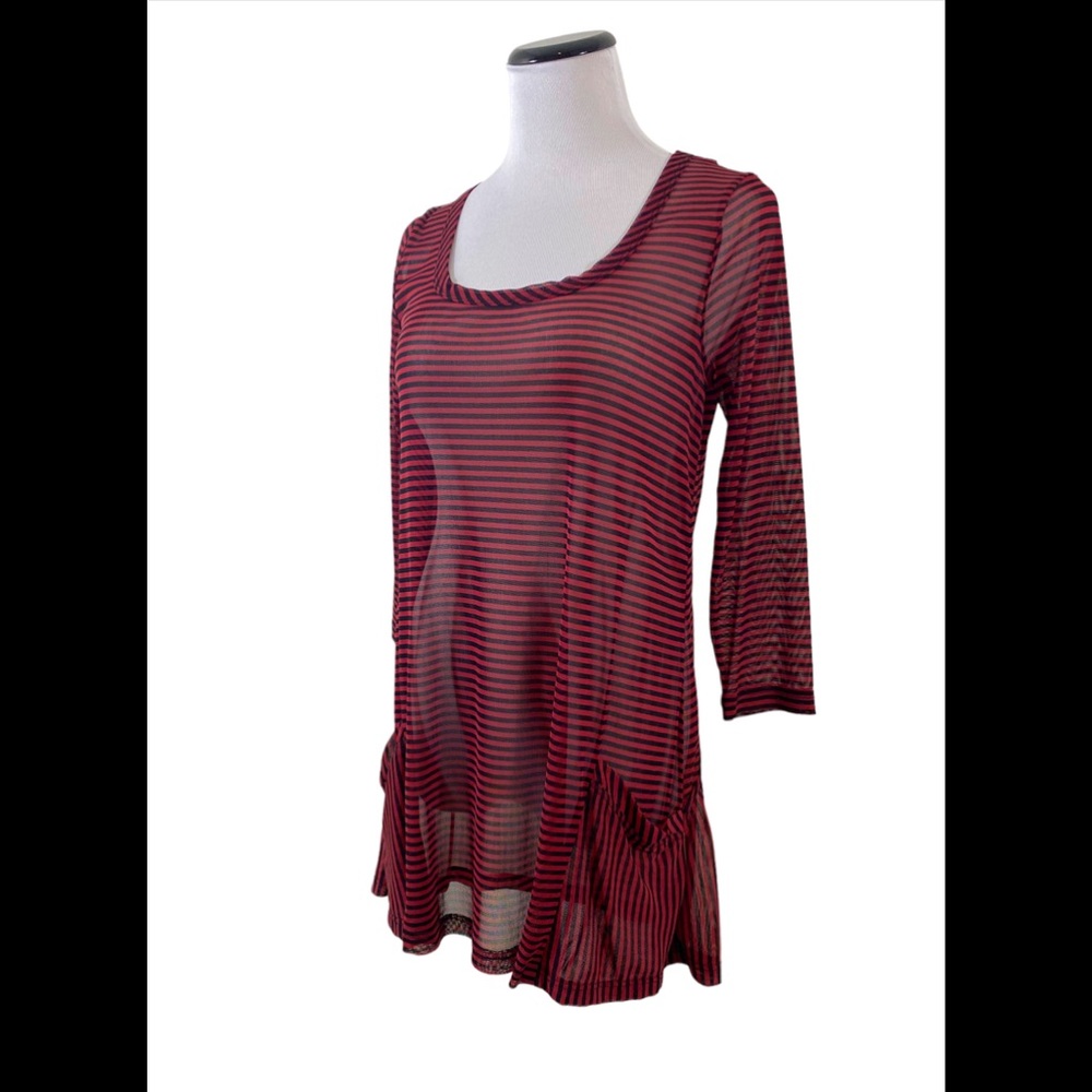 Lynn Ritchie Silver Tunic Top Sz S Red Black Striped